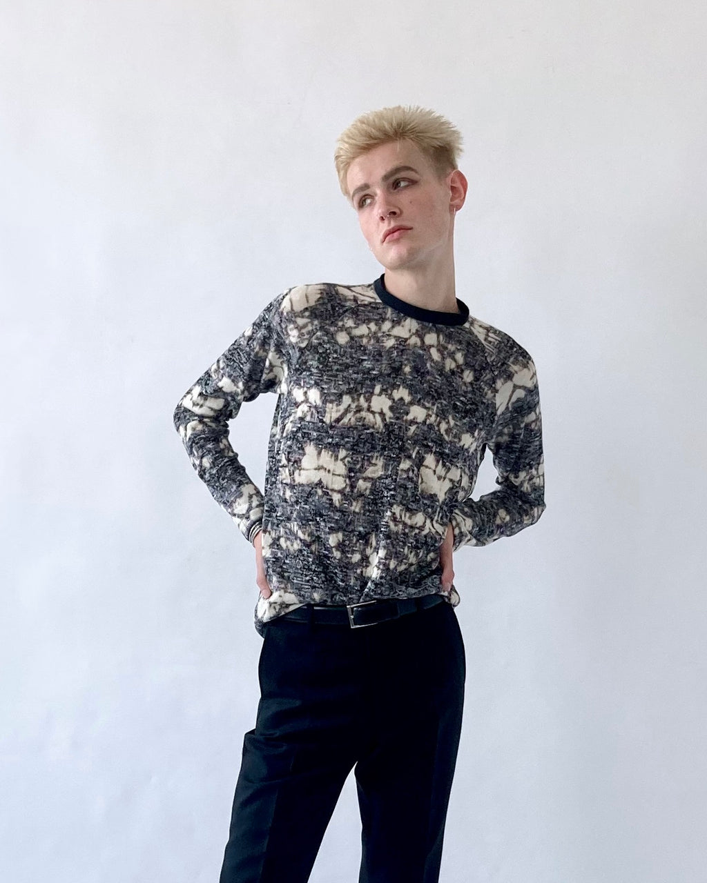 Spring Sweater - Cosmic