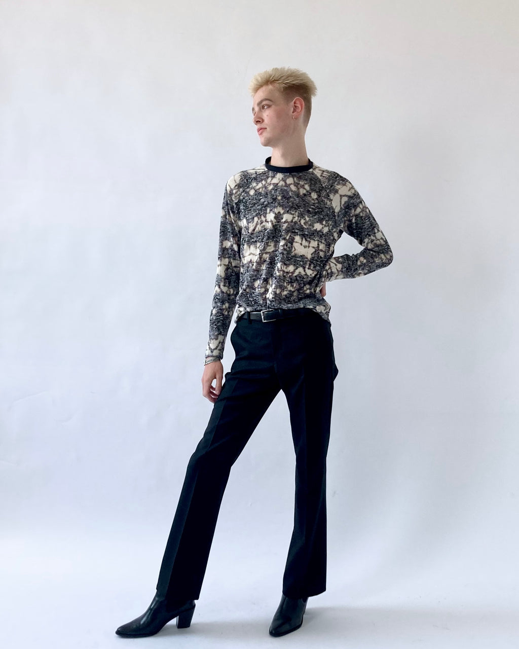 Spring Sweater - Cosmic