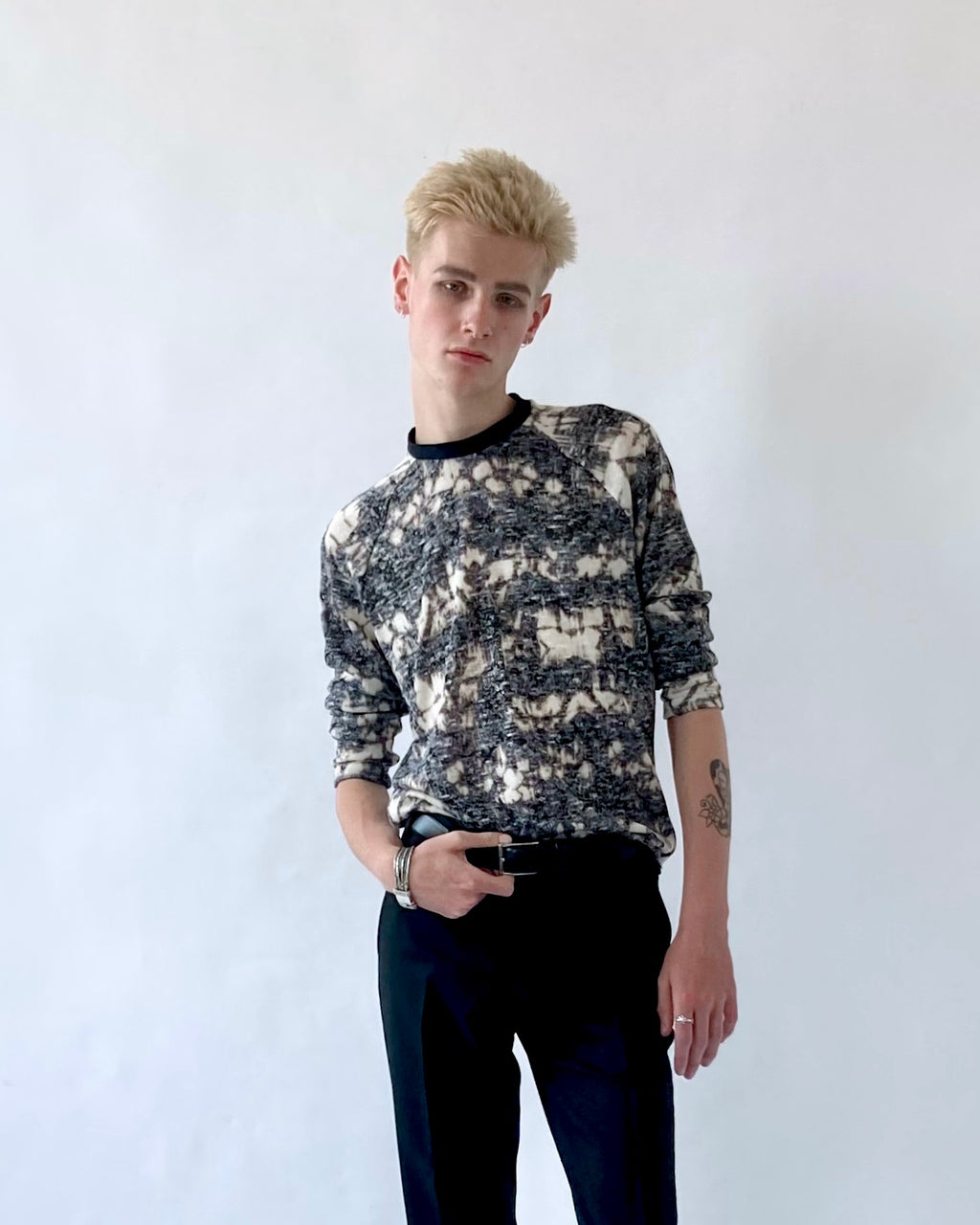 Spring Sweater - Cosmic