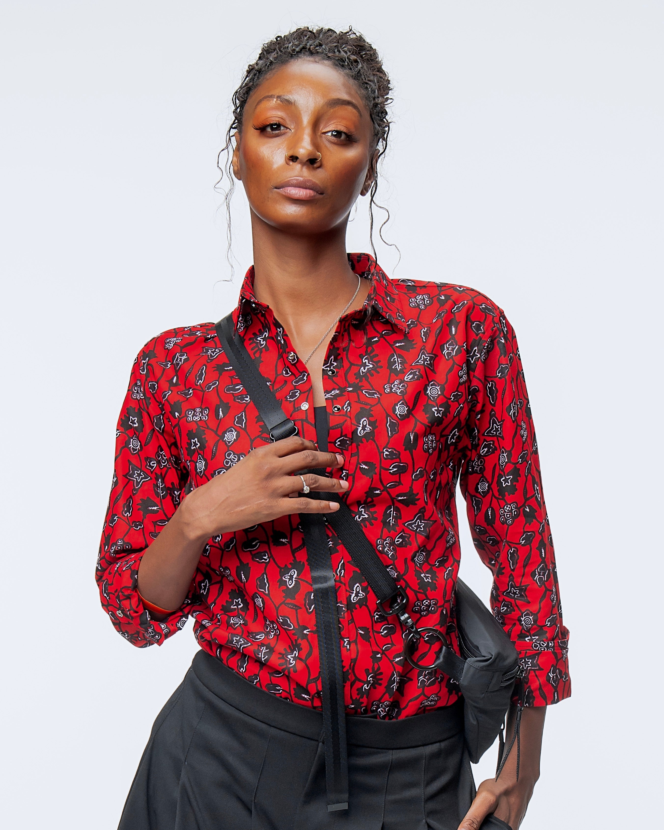 Aku Button Up